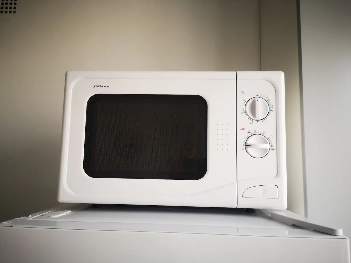 52b76538-36fb-4d76-82dc-565247ba7f04