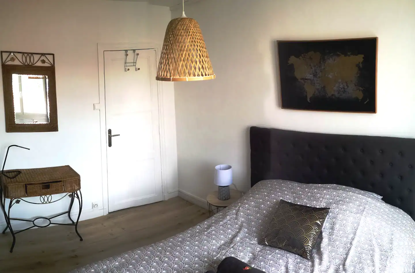 b30d00c2-e8b8-4a97-ad1e-263429d9e0c4