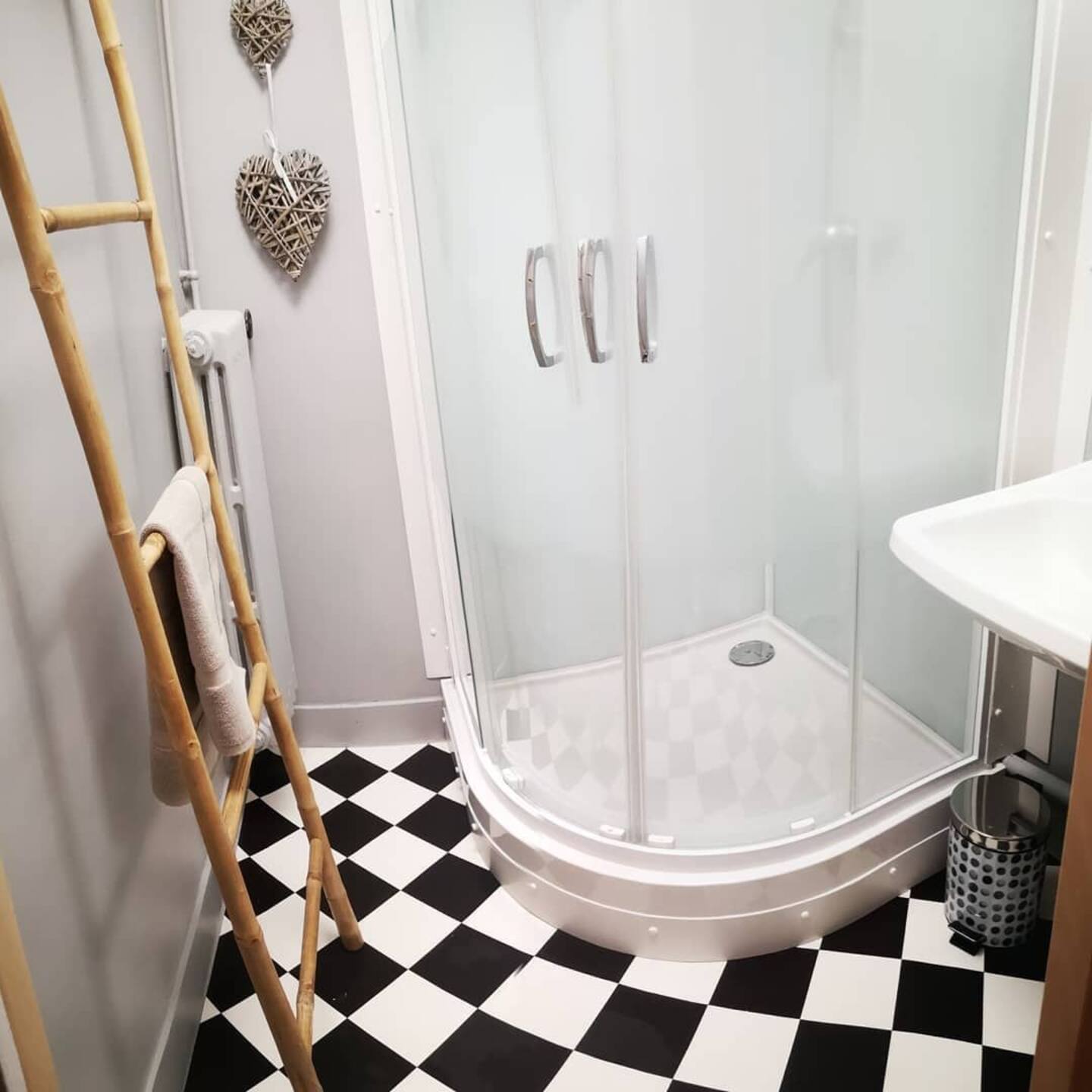 ba1b3626-175a-4e83-be22-114bb2d7619c