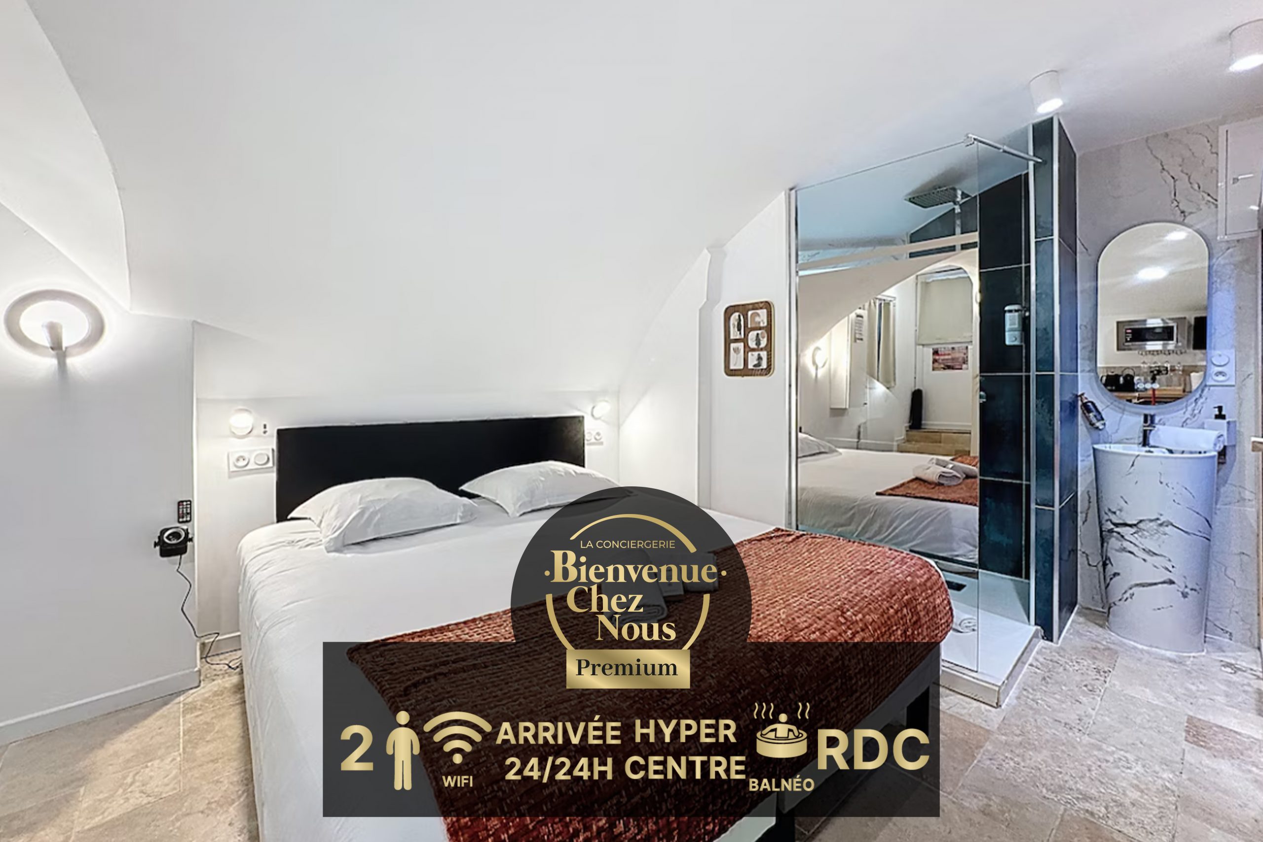 10 commerce love room