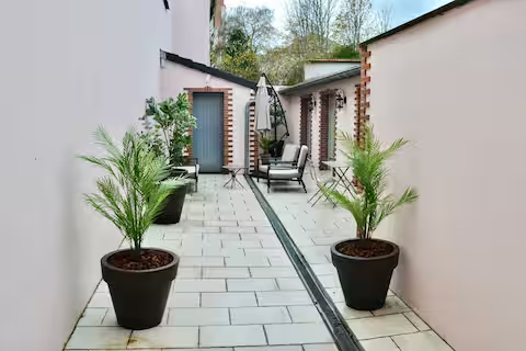 15d530c9-6088-44c6-b38e-6540c588be1f